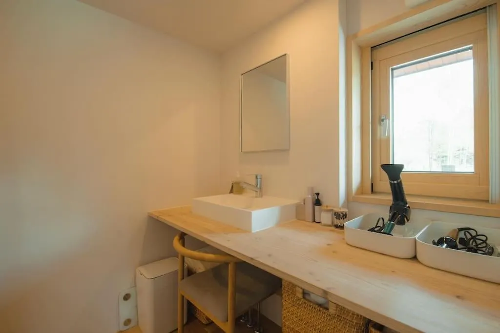 The Nest Teshikaga Villa Japonya